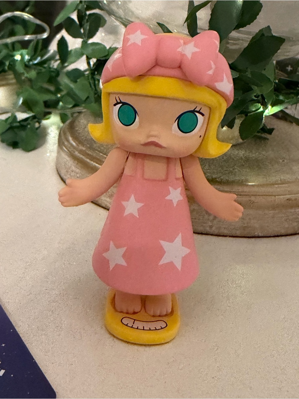 Pop Mart Molly Zodiac Libra Vinyl Figure - Pink Star Dress - Picture 2 of 7